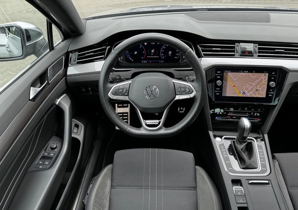 Volkswagen Passat cena 144900 przebieg: 91203, rok produkcji 2020 z Strzyżów małe 436
